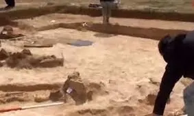 کشف گورستان قدیمی در سقز/ ویدئو