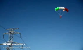 مربی چتربازی در گرمسار جان باخت/ باز نشدن چتر علت حادثه