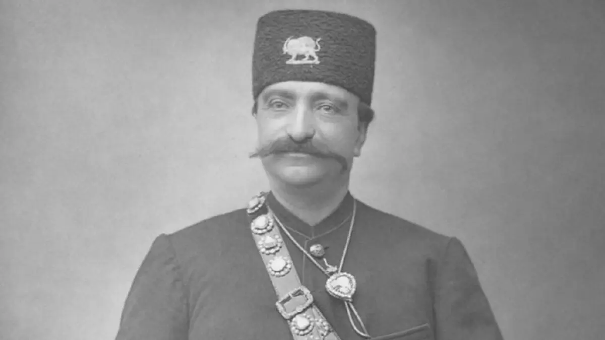کارت دعوت به جشن تولد ناصرالدین شاه متعلق به ۱۳۸ سال پیش/ عکس