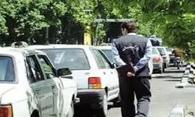 فعالیت پارکبان غیرقانونی است/شهروندان پول ندهند