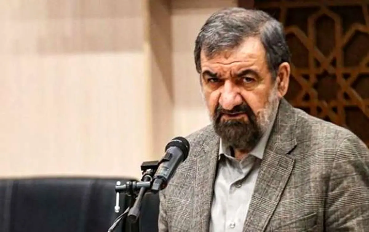 محسن رضایی: دولت کشور را دوقفله کرده است