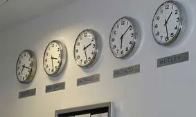 اختلاف ساعت ایران و کانادا