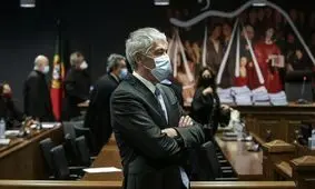 نخست وزیر پیشین پرتغال به اتهام جعل و پولشویی محاکمه می‌شود