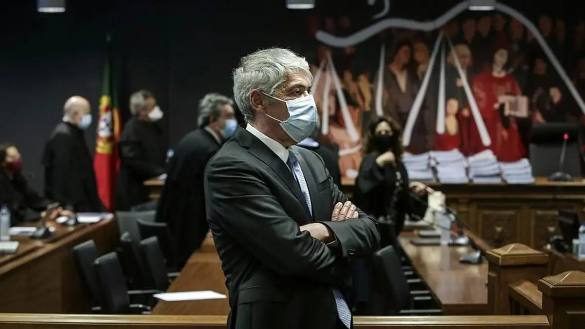 نخست وزیر پیشین پرتغال به اتهام جعل و پولشویی محاکمه می‌شود