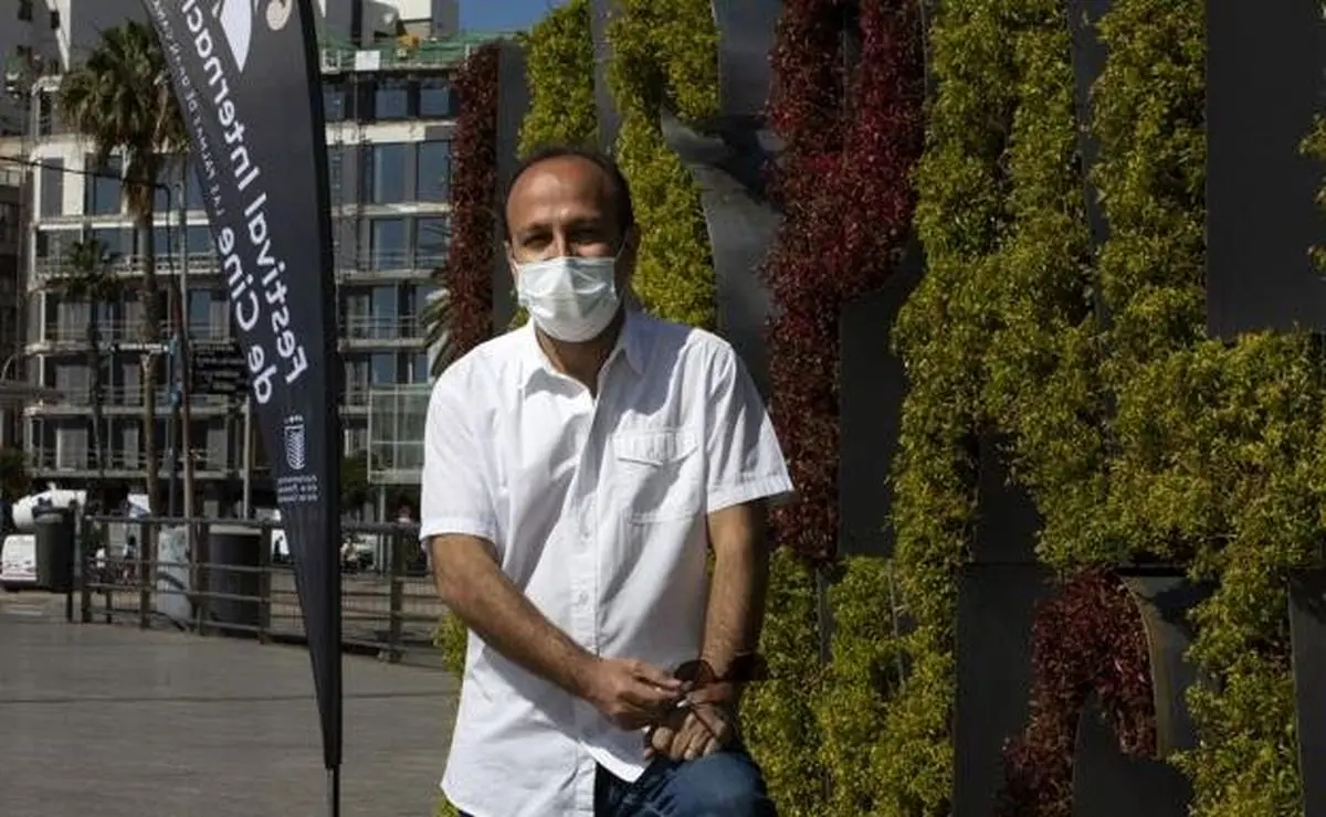 کارگردان فروشنده جایزه لاس‌پالماس اسپانیا را دریافت کرد/اصغر فرهادی: می‌خواستم دوباره به اسپانیا برگردم