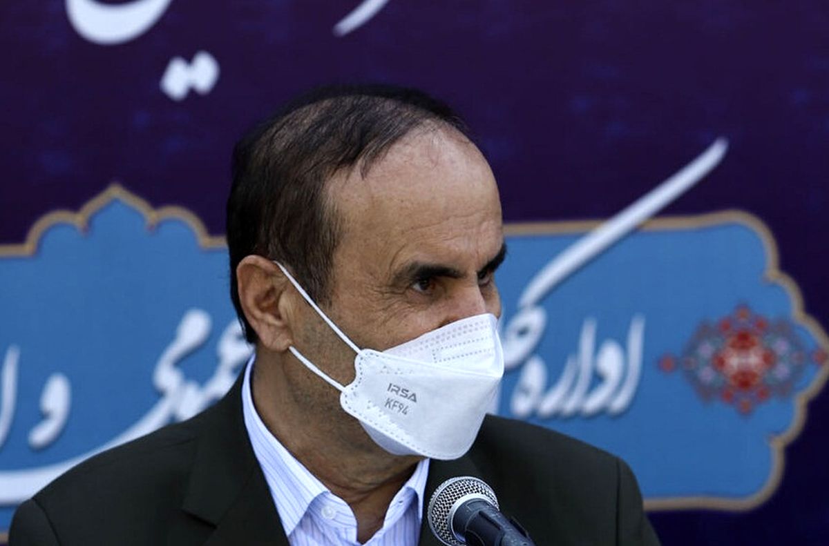 بهداشت و درمان خوزستان از مسوولان پرواز آبادان - مشهد شکایت کند