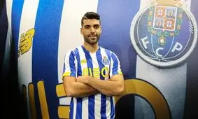 لحظه گل زدن مهدی طارمی در دیدار پورتو و توندلا/ ویدئو