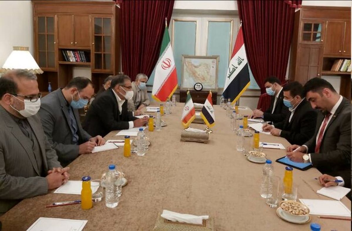 شمخانی: تسریع خروج نظامیان آمریکا از عراق باعث تقویت ثبات منطقه میشود