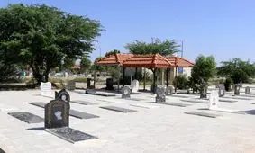 شهروندان از حضور در آرامستان بندرعباس خودداری کنند