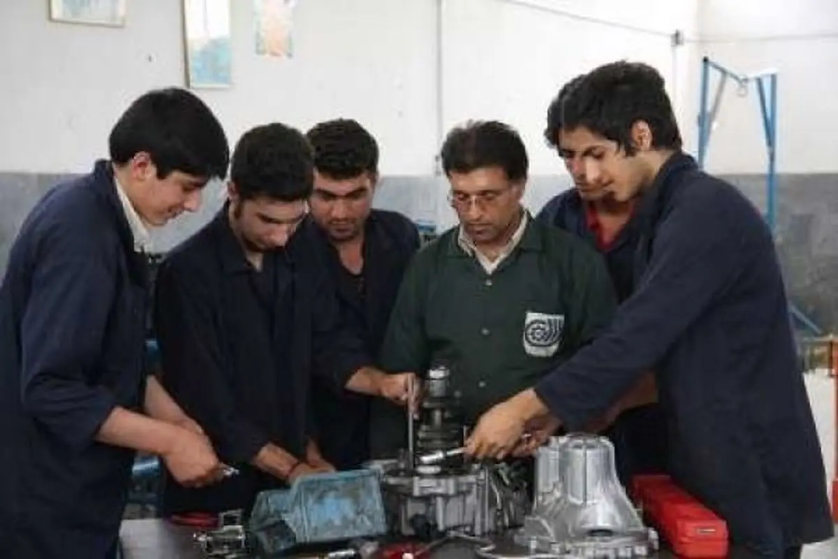«کارورزی»؛ کاچی به از هیچی
