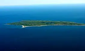 جزیره مرموز در آمریکا