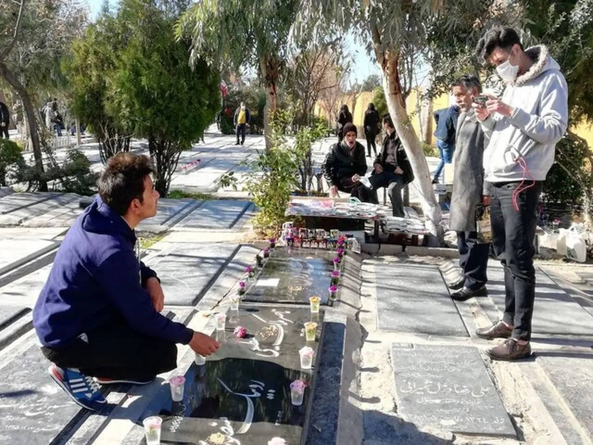 در قطعه هنرمندان بهشت زهرا چه می‌گذرد؟