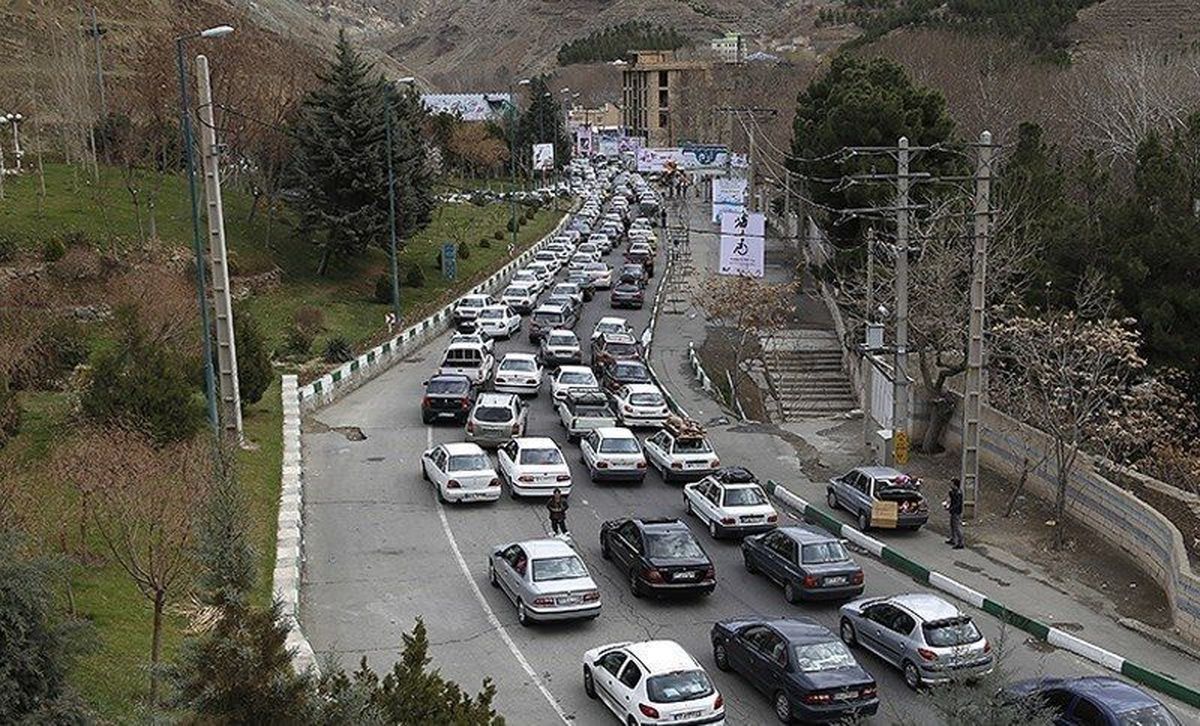 ترافیک نیمه‌سنگین در جاده چالوس