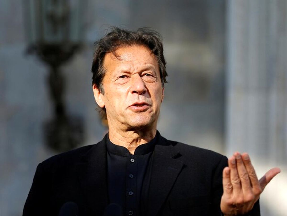 نخست وزیر پاکستان پس از تزریق واکسن، کرونا گرفت