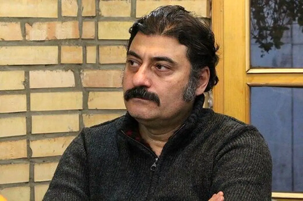 کیوان کثیریان، در سوگ از دست دادن پدر نشست