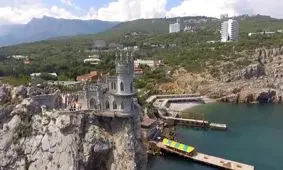 پوتین مالکیت زمین در کریمه را برای خارجی ها ممنوع کرد/ اوکراین: این قانون بی ارزش است