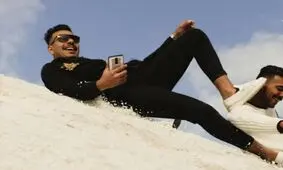 نمک بازی مصری‌ها به جای برف بازی!/ ویدئو