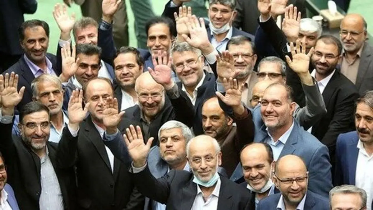 نگاهی به کارنامه مجلس یازدهم در 365 روز/ از توییت اشتباه تا دستکاری در بودجه 1400/ تاثیر انتخابات ریاست جمهوری بر ترکیب هیات رئیسه مجلس چه بود؟