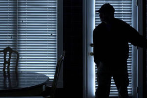 چند توصیه‌ و هشدار پلیسی مهم برای پیشگیری از سرقت منزل در تعطیلات نوروز