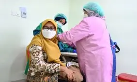 واکسن کرونا و عوارض آن/ زنان آسیب‌پذیرتر هستند