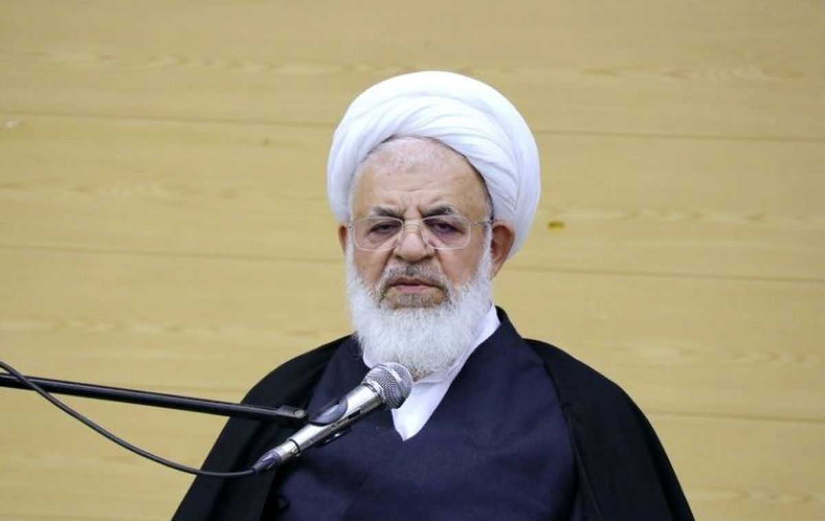 امام جمعه یزد: فرزندآوری راه نجات کشور است/ کم شدن جمعیت شیعه، یعنی کم شدن سربازان امام زمان (عج)