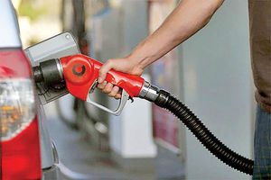 مصرف بنزین در ۲۸ اسفند ۹۹ رکورد زد/ ویدئو