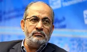 رفیقدوست: احمدی نژاد مردود سیاسی است/ انشالله قالیباف کاندیدای 1400 نمی شود