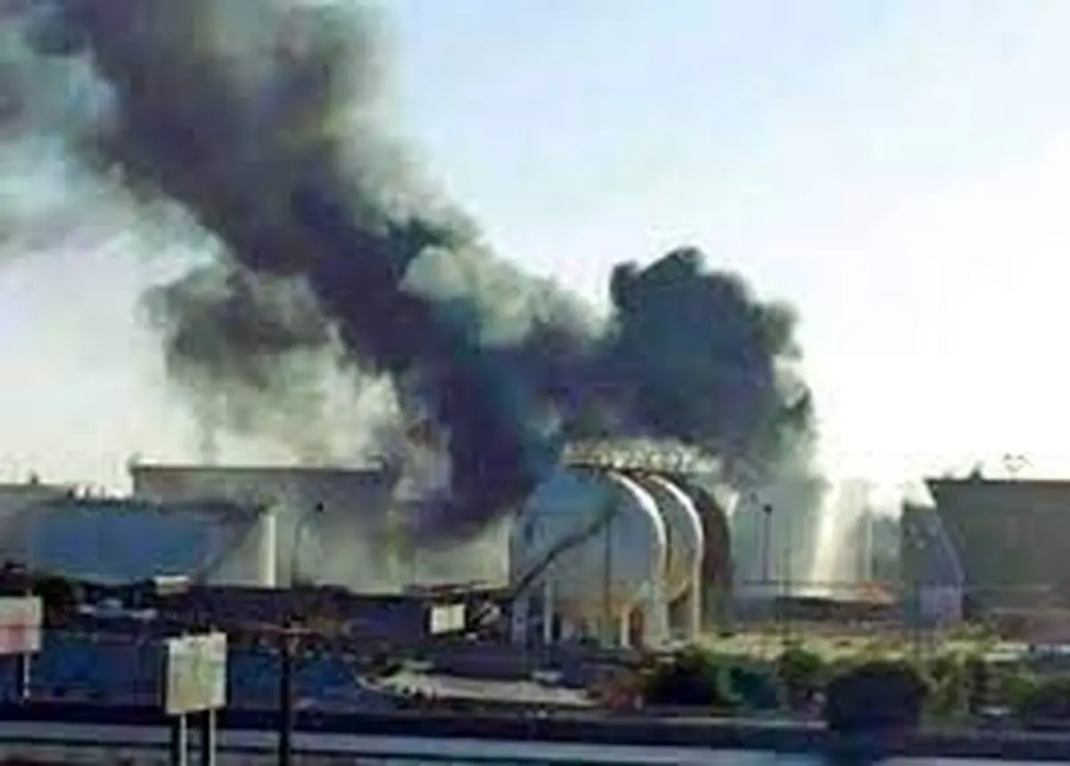 آتش سوزی در یکی از مخازن نفتی عربستان/ ریاض: اقدام خرابکارانه ناشی از حملات پهپادی یمن بود