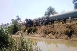 برخورد ۲ قطار در مصر/ ۳۲ کشته و ده‌ها زخمی