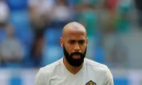 ستاره سابق فوتبال جهان در اعتراض به نژادپرستی از شبکه‌های اجتماعی خارج شد