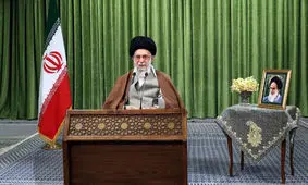 تصویر دیده نشده از رهبر انقلاب در لباس بلوچی