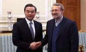 نخستین دیدار وزیر خارجه چین در تهران با لاریجانی