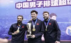 ستایش قدرت رهبری و تفکر "سعید معروف" توسط رسانه های چین