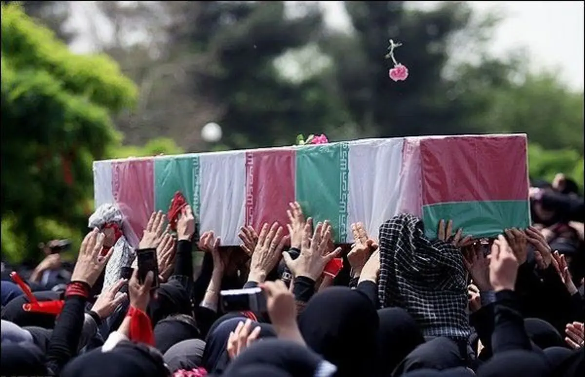 تشییع همزمان پیکرهای ۲۰۰ شهید در نقاط مختلف کشور