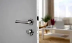 علت تکرار ورود اشتباه به اتاق ها چیست؟