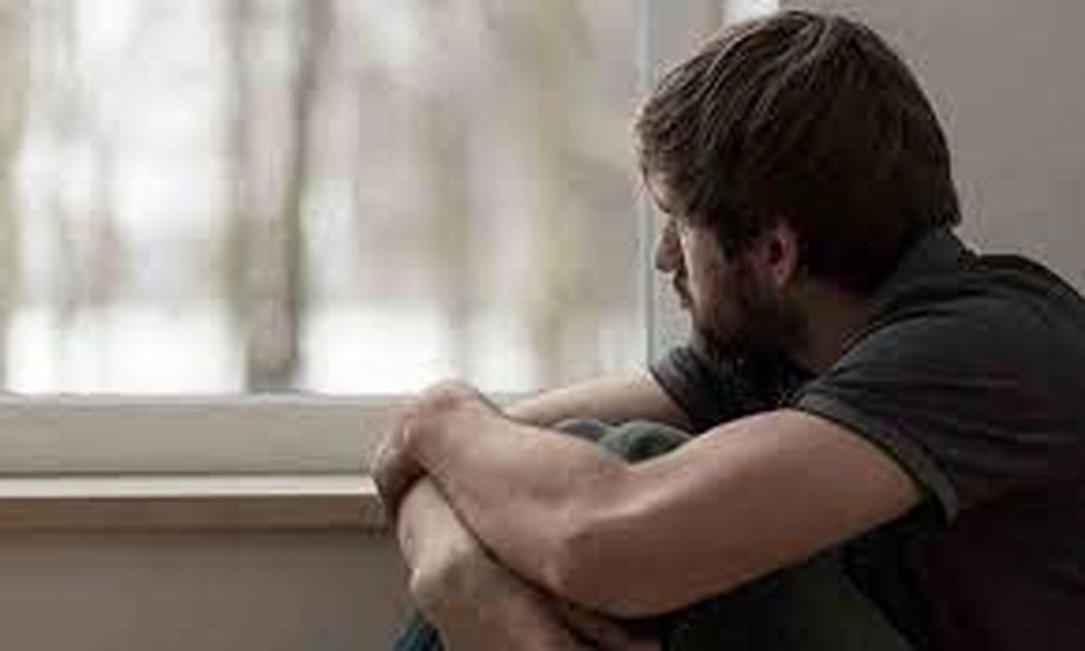 نشانه‌ها و عوامل بروز اختلال افسردگی در مردان