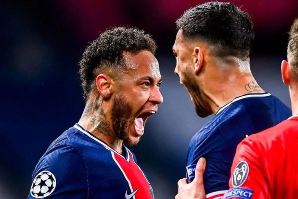 لحظاتی جالب از خوشحالی بسیار زیاد نیمار از حذف بایرن مونیخ توسط پاری‌سن‌ژرمن/ تصاویر