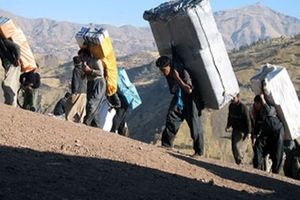 کولبران سیستان و بلوچستان تا ۷میلیون ریال از عوارض واردات معاف هستند