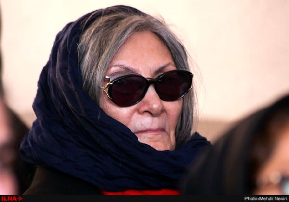 آنها که شعر شاملو را میخوانند همهجا ظاهر نمیشوند