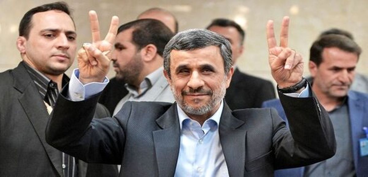 داوری: محمود احمدی نژاد منتظر فروپاشی نظام است