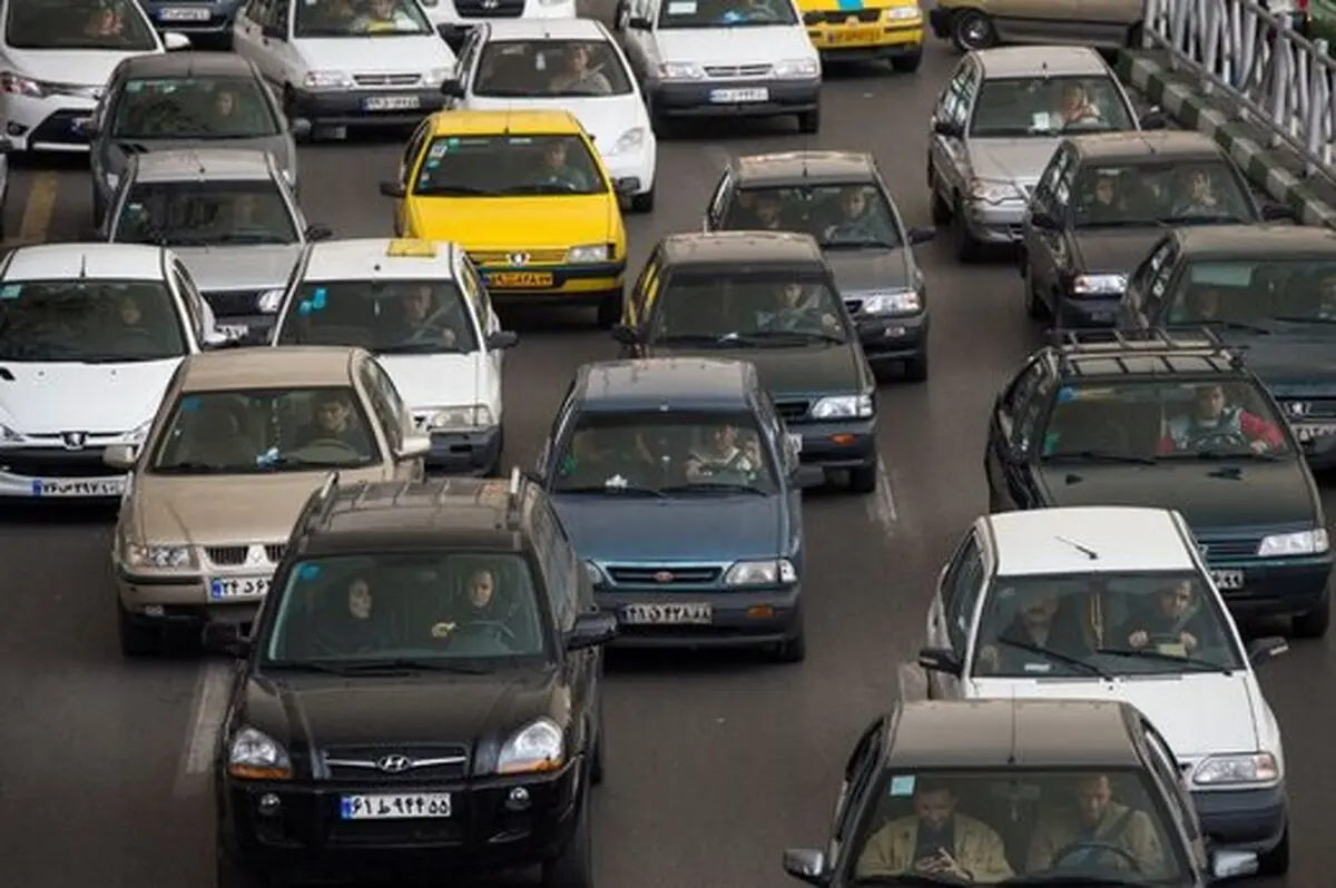 رکود حاکم بر بازار، قیمت خودرو را شکست/ پژو پارس ۲۱۸ میلیون تومان شد