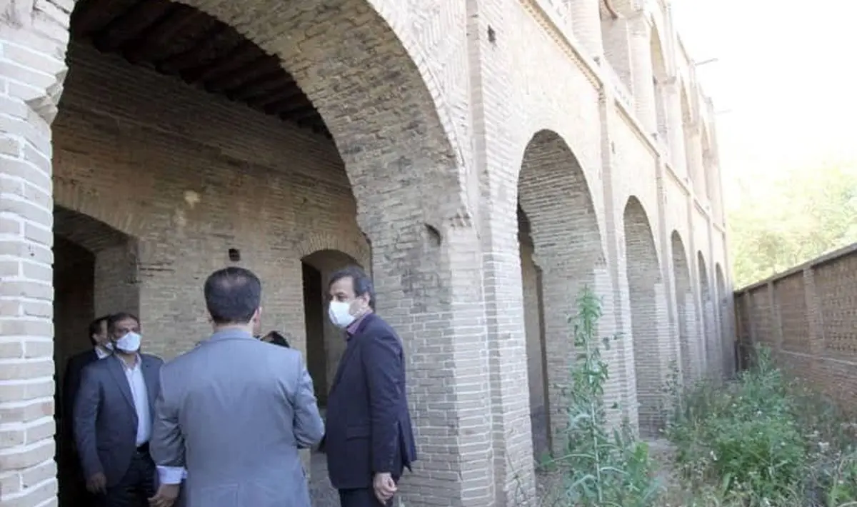 احیای بافت های تاریخی در دستور کار شهرداری و شورا قرار دارد