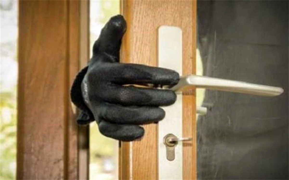 سرقت مسلحانه از خانهها با کلاه گیس