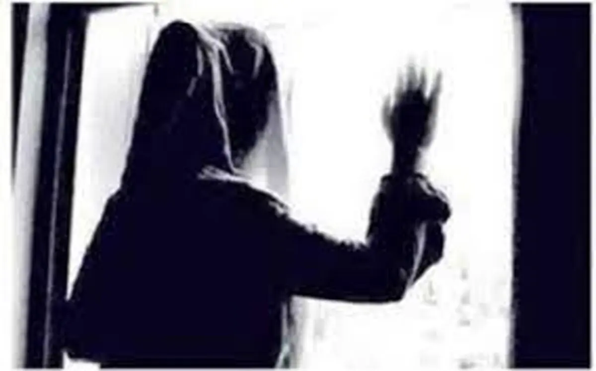 شوهرم بساط اعتیاد را مقابل فرزندم پهن می‌کرد