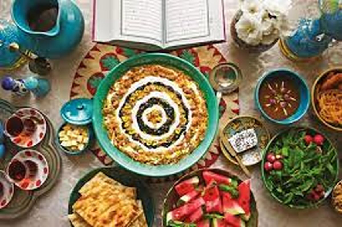 در ماه رمضان چه چیزی را چه زمانی بخوریم؟