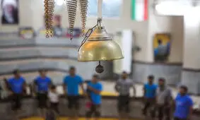 رقصی چنین میانه میدانم آرزوست