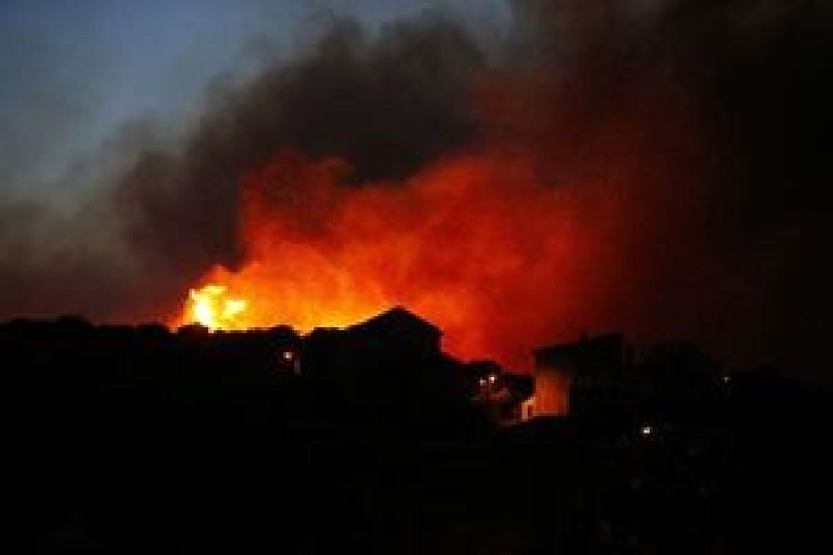 آتش‌سوزی در پایگاه دریایی خرمشهر