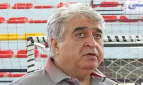 عزیزی خادم به رئیس کمیته فوتسال اختیار تام داد/ وحید شمسایی در فوتسال یک افسانه است
