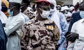 پسر رئیس جمهور درگذشته چاد به عنوان فرمانده کل قوا و رئیس دولت تعیین شد