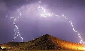 وقوع رگبار و رعد و برق در ۱۳ استان کشور